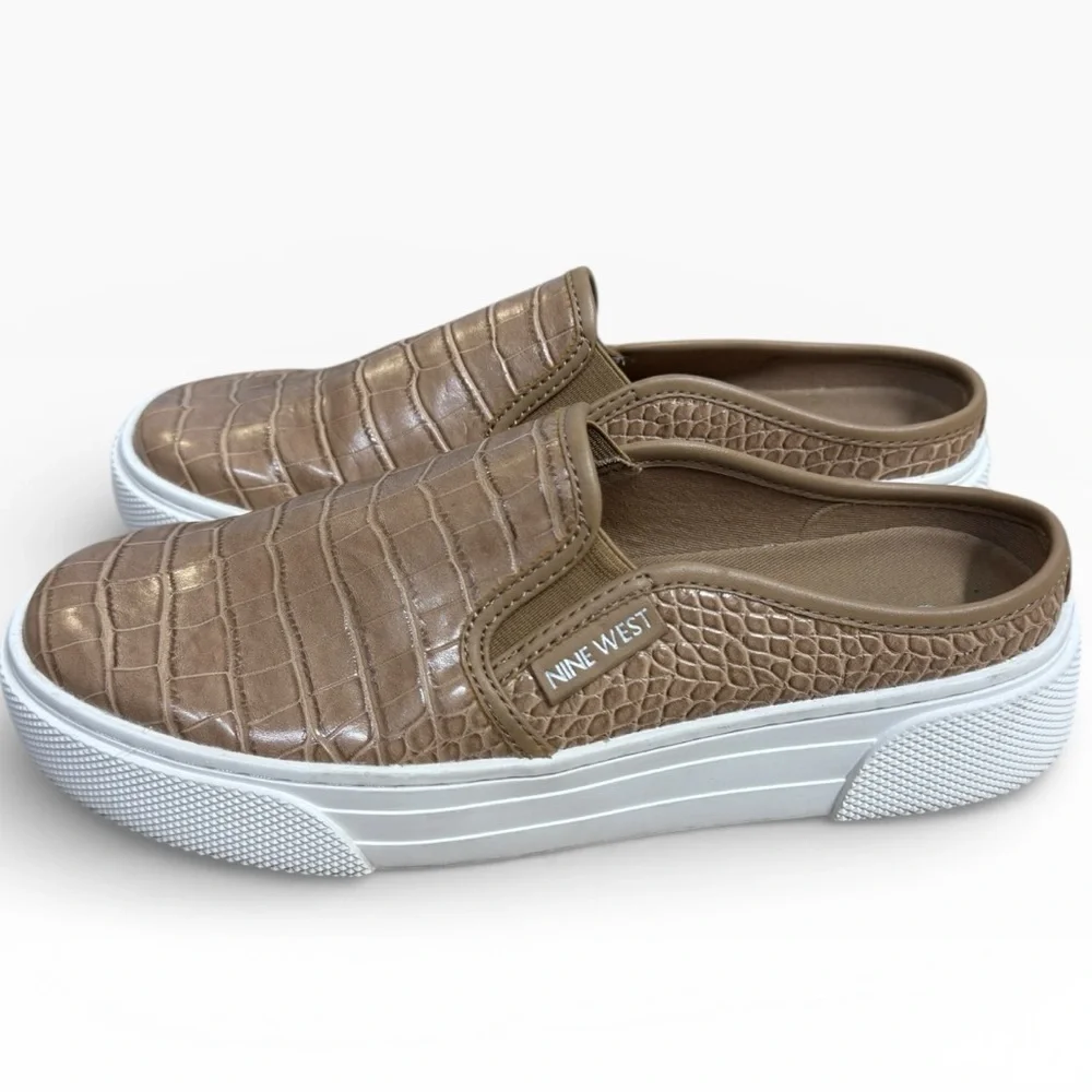 Nine West Hayzel Croc Embossed Slip On Platform Sneaker Mules Size 7.5